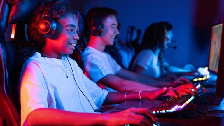 Comment choisir la meilleure école de gaming pour votre futur métier ?